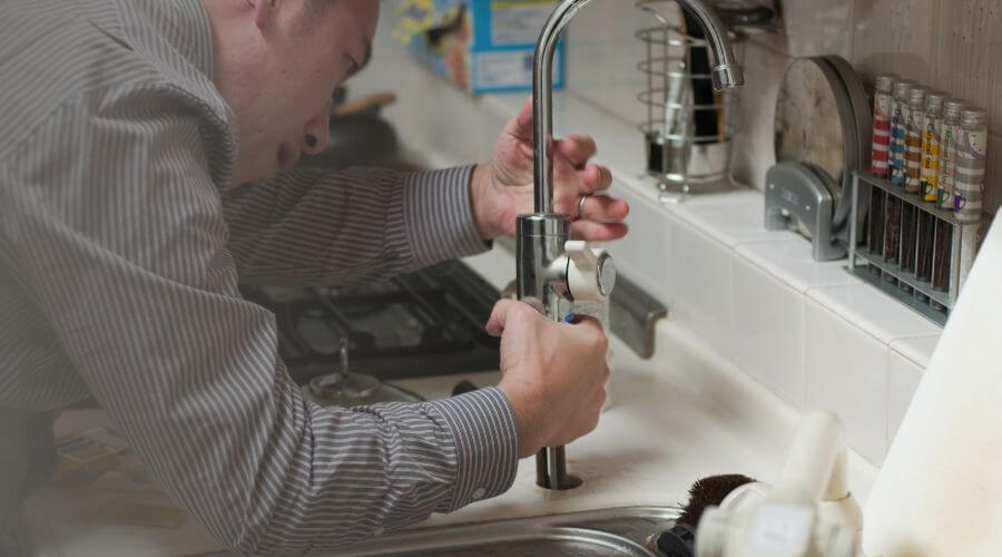 Professional Leak Detection Services in Manlius, IL